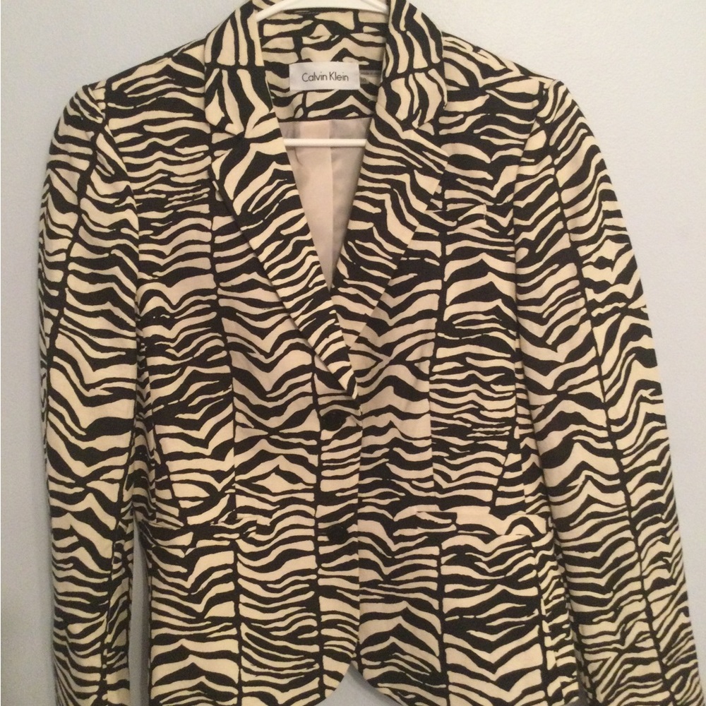 Calvin Klein Lined Animal Print suit jacket